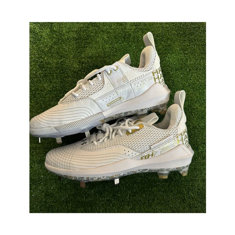 Under Armour White Athletic Cleats